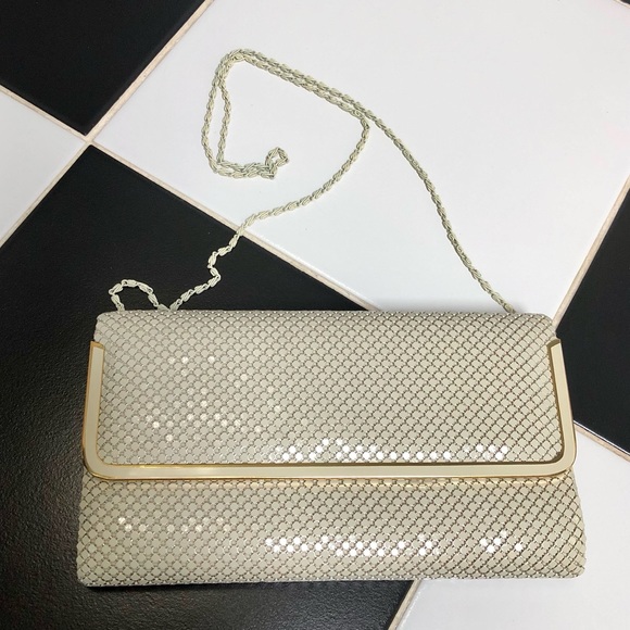Vintage 70s 80s Metal Mesh Disco Bag Chain Strap Cream Off-White Evening Purse - Picture 14 of 16